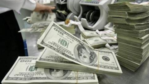 “Bank sistemində hər şey şəxsi mənafelər üzərində qurulub”