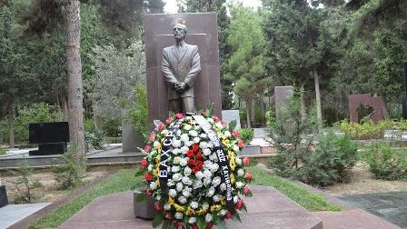 BAXCP Elçibəyi andı - FOTOLAR