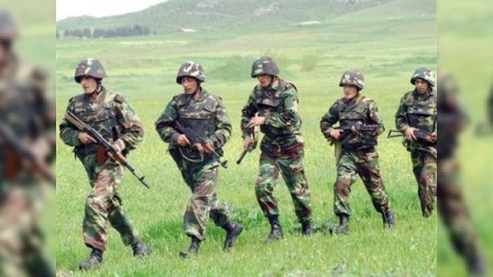 Cəbhədə şiddətli atışma
