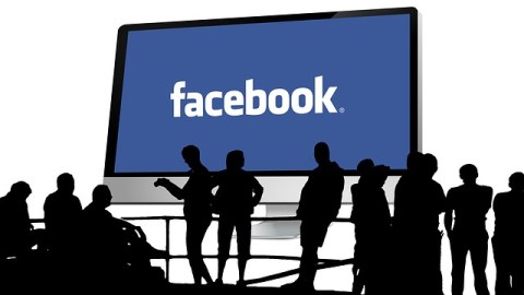 Bir milyard insan “Facebook”da  