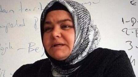 Türkiyənin ilk çadralı naziri