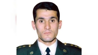 Seçkidə namizəd olmaq istəyən Milli Qəhrəman deputatları İTTİHAM etdi