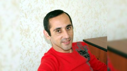 35 yaşlı jurnalist: “Bu gün başım dumanlıdır”
