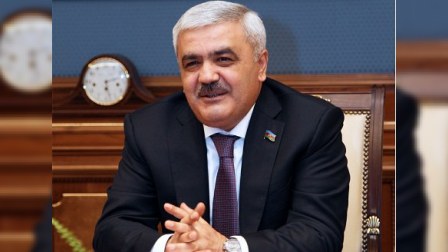 Rövnəq Abdullayevin yeni müavinləri təyin edildi 
