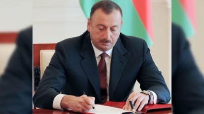 Prezident baş konsulu vəzifəsindən geri çağırdı