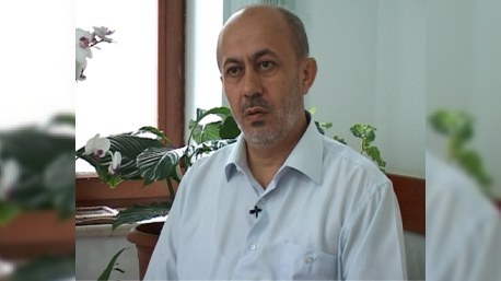 ...insanlıq məktəbinin ustadı 