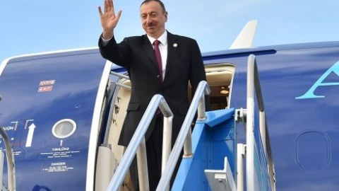 İlham Əliyevin Qazaxıstan səfəri başa şatıb