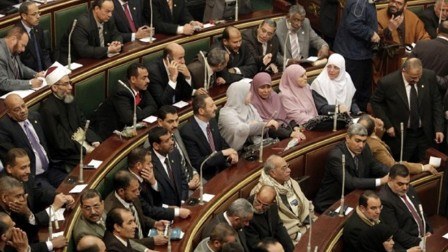 Baş nazir getdi, kabineti qaldı