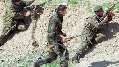 Tacikistanda döyüşlər davam edir - xüsusi təyinatlıların komandiri öldürüldü