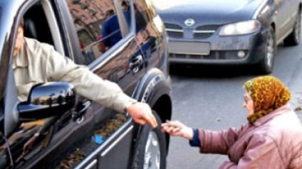 Zənginlər yoxsullardan 8 il çox yaşayır