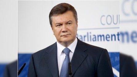 Keçmiş prezidentlə işləyən 700 məmur işdən çıxarılıb