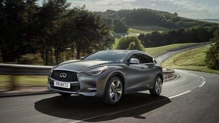 İnfiniti Q30 Frankfurtda avtomobil sərgisində