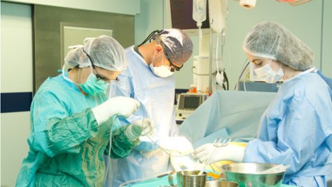 Özəl klinikalara XƏBƏRDARLIQ: Həkimlərin fəaliyyəti məhdudlaşdırılacaq