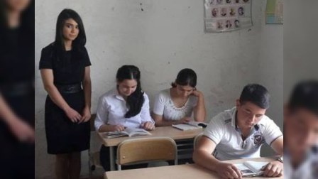 Ucqar kəndlərdə müəllim işləməyə gedən gənclərə problem yaradılır 