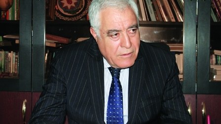 İlyas İsmayılov: “Biz millət vəkili deyilik..” - ETİRAZ