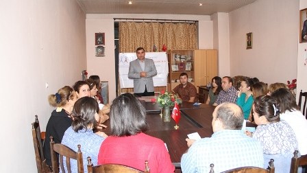 Gənclər təşkilatı Şəkidə seçki maarifləndirməsi aparıb