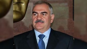Vasif Talıbova iki alternativ var
