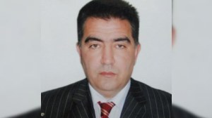 Keçmiş icra başçısı YAP-ın çağırışlarına məhəl qoymadı, namizəd oldu
