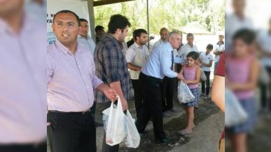  Təmas xəttində yaşayan 2000 ailə bayram sevinci yaşadı