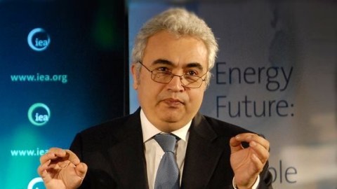  Neftlə bağlı ürəkaçmayan açıqlama