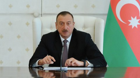 Prezident dövlət sirrini qoruyan komissiyanın tərkibini dəyişdirdi