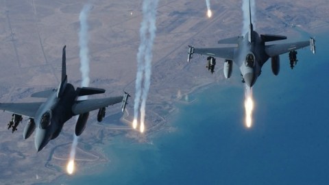 Rusiya İŞİD-ı bombaladı