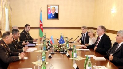 Zakir Həsənov avropalı diplomatlarla müzakirə açdı