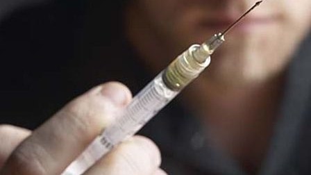 Azərbaycanda bu narkomanlar məcburi müalicə olunacaqlar 