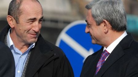 Köçəryan Konstitusiya layihəsini “topa” tutdu: “Mənim ən qorxulu ehtimallarım doğruldu” 