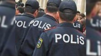 Azərbaycanda polisləri şantaj edən şəxs tutuldu