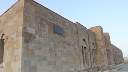 Ermənilər Ağdərədə institut açırlar - FOTO