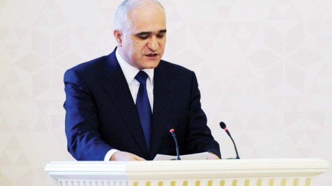 "Dünya maliyyə bazarlarındakı çətinliklər əsas risklər hesab oluna bilər"