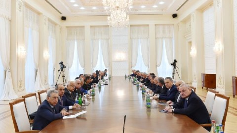 Ziya Məmmədov Nazirlər Kabinetinin iclasına çağırılmadı - FOTOLAR