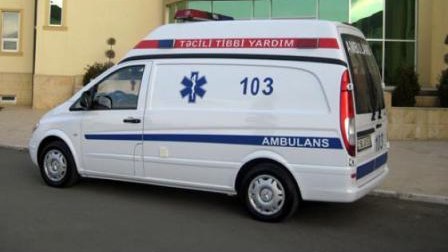 Bakı Dövlət Universitetinin yataqxanası qarşısında vurulan 3 nəfər evə buraxılıb