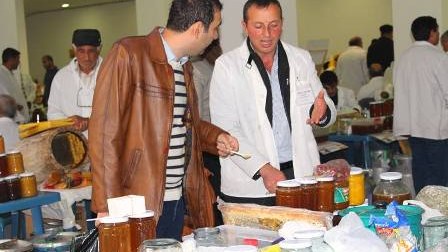 "Arı vuran pətəkdən qorxmaz" - “Bal kimi yarmarka”dan bal kimi  REPORTAJ