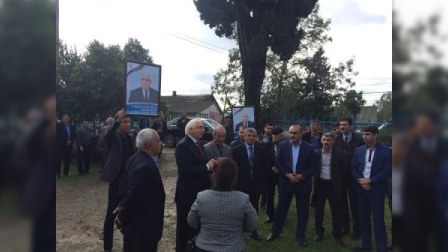 Hadi Rəcəbli seçiciləri ilə görüşlərini davam etdirir - FOTO