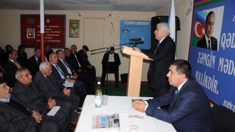  Ağalar Vəliyev Goranboyun 3 kəndində seçicilərlə görüşüb-FOTOLAR