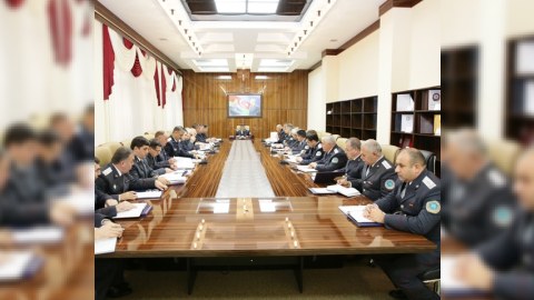 Dövlət Miqrasiya Xidmətində müşavirə keçirildi - Rəis işçilərə tapşırıqlar verdi 