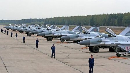Rusiya aviasiyası Suriyaya yeni zərbələr endirdi: 45 nəfər öldü