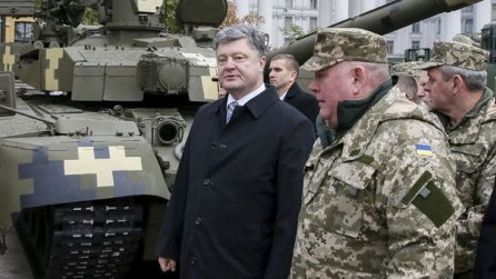 Poroşenko: “Rusiyanın ağzına yumruğu endirdik”