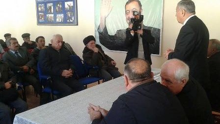 Xınalıq sakinləri: “Bizim tək deputatımız var: VAHİD ƏHMƏDOV” - FOTOLAR
