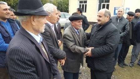 Seçiciləri Çingiz Qənizadəni növbəti dəfə dəstəkləyəcək - FOTOLAR
