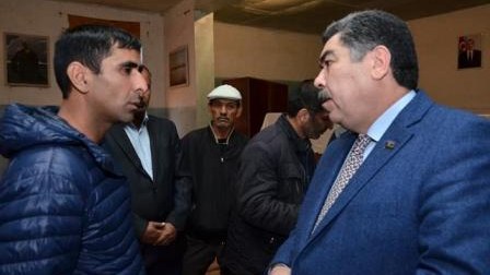 Rüstəm Xəlilov seçiciləri ilə görüşlərini davam etdirir - FOTOLAR