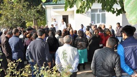 Qənirə Paşayeva Hunanlar kəndində seçicilərlə görüşüb