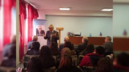 Ziyad Səmədzadə: “Parlamentdə sağlam düşüncəli insanlar olmalıdır”