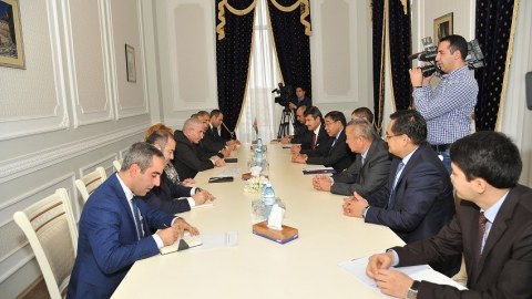 Məzahir Pənahov Türk PA nümayəndələri ilə görüşdü