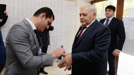 Artur Rasizadə və Oqtay Əsədov da səs verdilər
