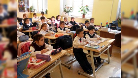 Məktəblərdə valideyn komitələri ləğv ediləcək