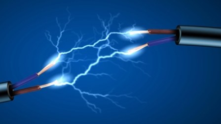  Azərbaycanda iki nəfəri elektrik vurub öldürdü