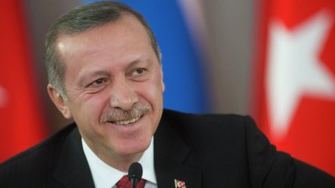  Türkiyə prezidenti parlamenti yeni konstitusiya hazırlamağa çağırıb 